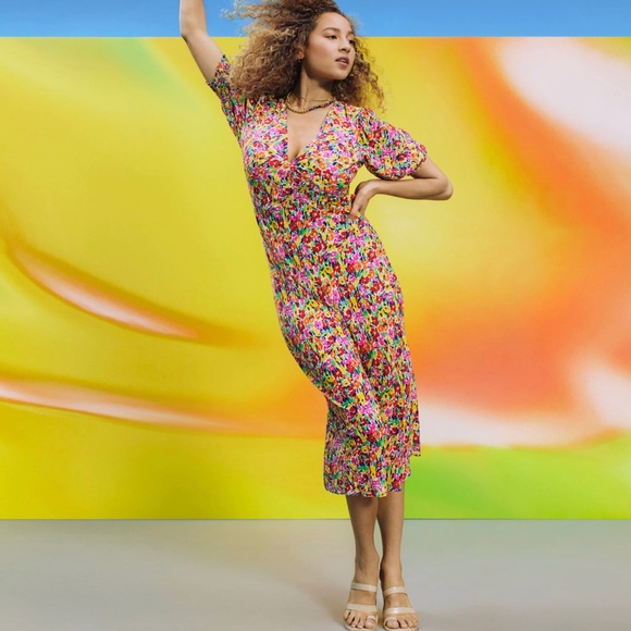 rixo target Dresses & Skirts - Rixo X Target collab dress Size 4.